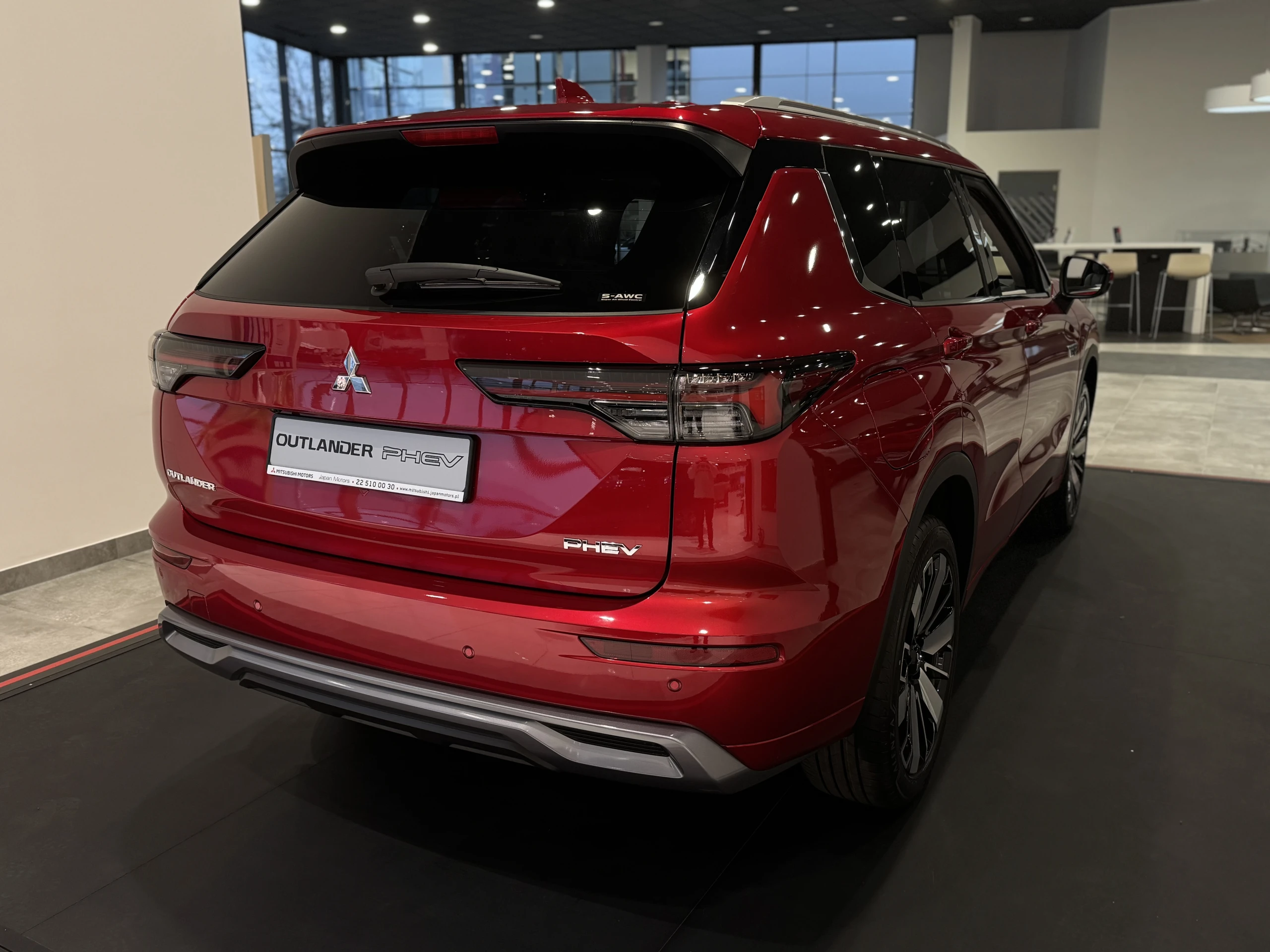 Outlander PHEV - Zdjęcie 3